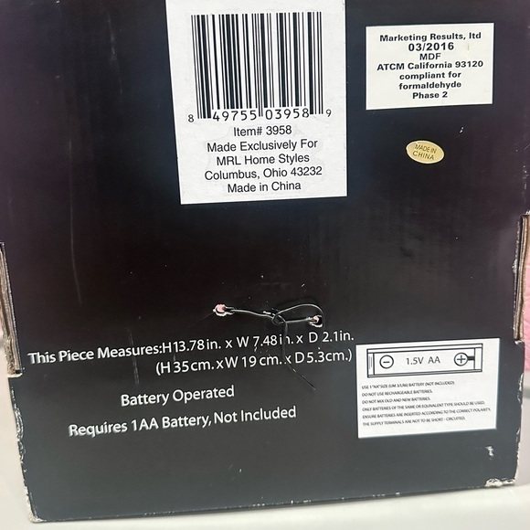 Pink Guitar Wall Clock NEW - Picture 3 of 3